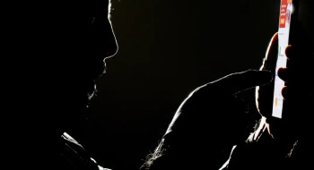 Conteúdos violentos contra a mulher viralizam na internet; saiba mais