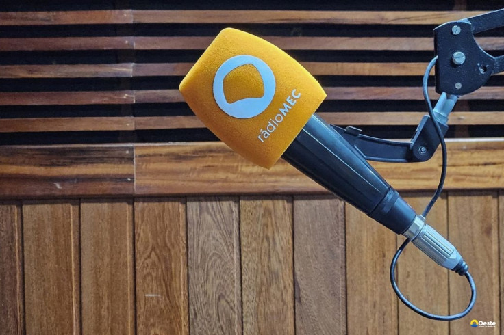 Conversa com o Autor da Rádio MEC recebe poetas neste domingo