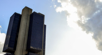Copom decide nesta quarta se mantém Taxa Selic em 15% ao ano