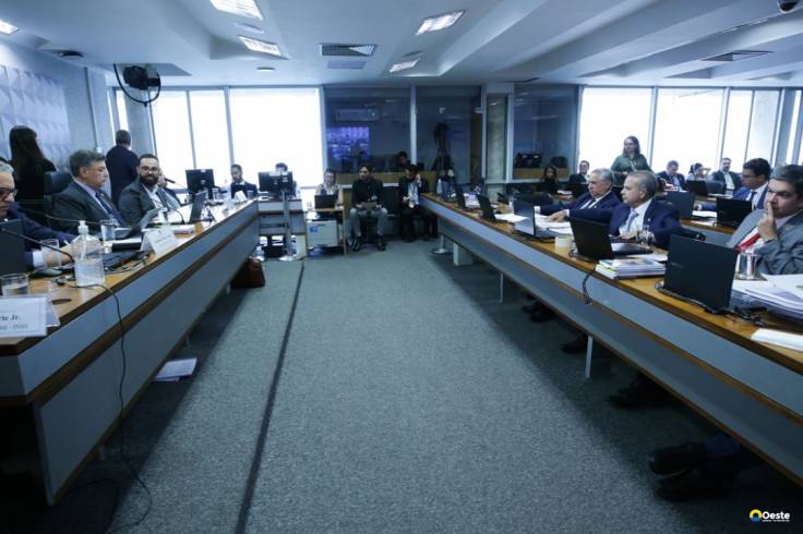 CPMI do INSS ouve ex-dirigentes de associação e conselho nesta segunda