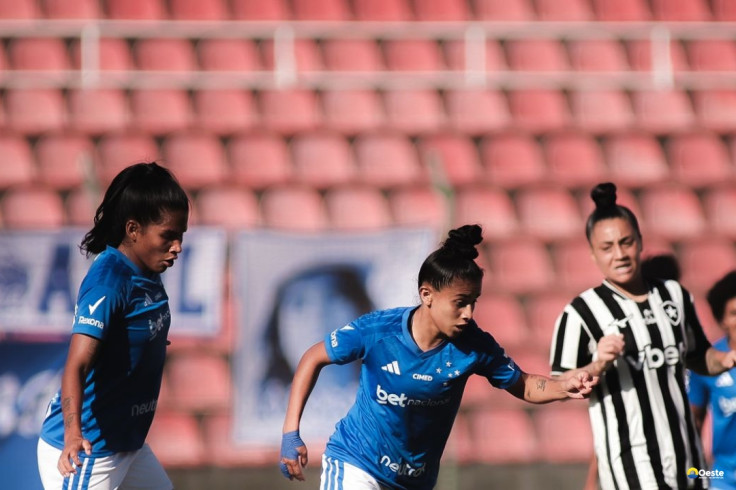 Cruzeiro vence Botafogo no Brasileirão Feminino