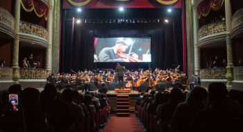 Da periferia para o mundo: concerto marca 20 anos de projeto no Recife