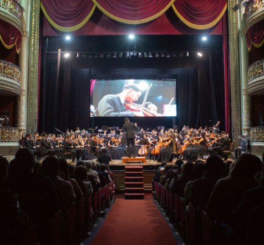 Da periferia para o mundo: concerto marca 20 anos de projeto no Recife
