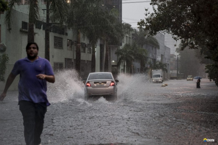 Defesa Civil emite alerta severo de temporal para capital paulista