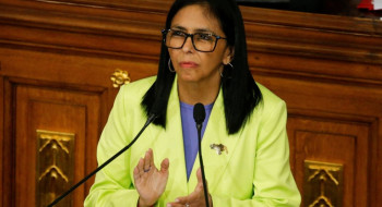 Delcy Rodríguez apresenta proposta de anistia geral na Venezuela