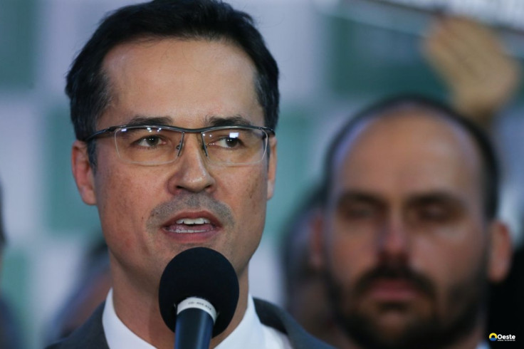 Deltan paga indenização a Lula por PowerPoint da Lava Jato