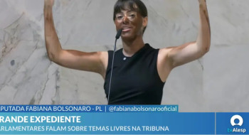 Deputada do PL faz blackface na Alesp para criticar Erika Hilton