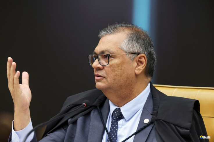 Dino afirma que STF não legitima 
