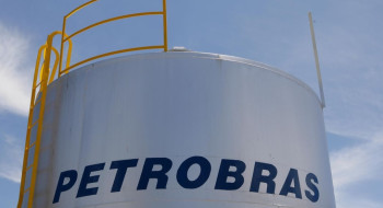 Distribuidoras pedem mais importação de diesel pela Petrobras