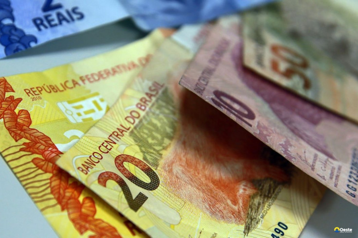 Dívida Pública fica praticamente estável, mas supera R$ 8,6 trilhões