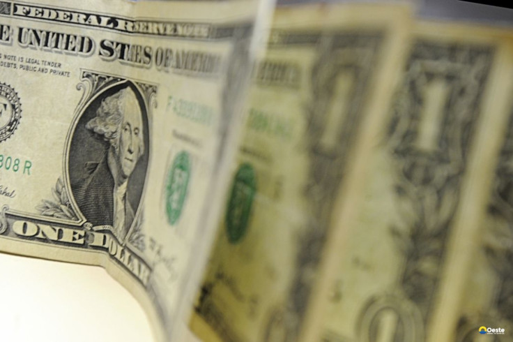 Dólar cai para R$ 5,24, e bolsa sobe 3,24% após fala de Trump