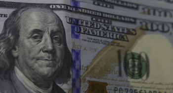 Dólar sobe para R$ 5,52 e alcança maior valor em quatro meses