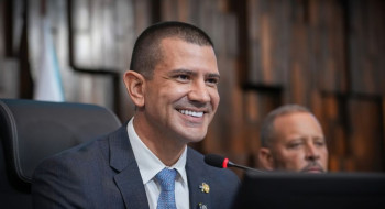 Douglas Ruas é eleito presidente da Assembleia Legislativa do Rio