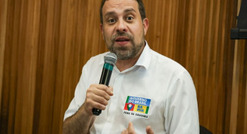 “É banditismo”, diz Boulos sobre aumento de diesel nos postos