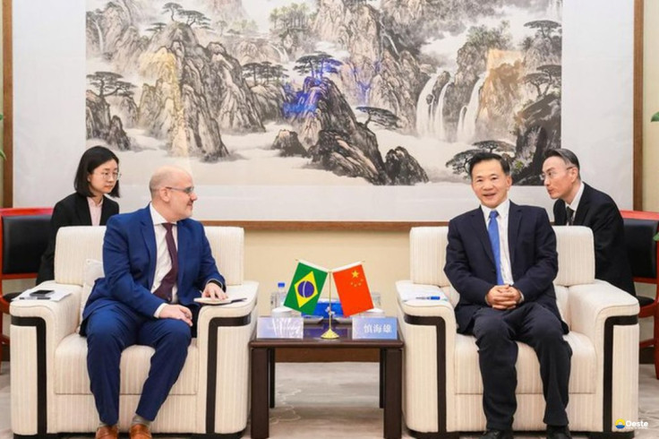 EBC firma parceria inédita com China Media Group