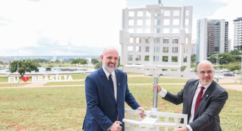 EBC instala antena de TV 3.0 na Torre de TV, em Brasília