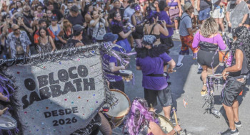 Em SP, bloco mistura clássicos do Black Sabbath com ritmos brasileiros