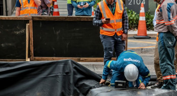 Enel constata gás no buraco aberto por explosão na rua da Consolação