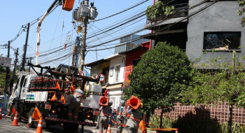 Enel diz que fornecimento de energia deve ser normalizado até amanhã