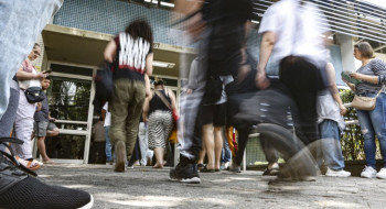 Enem 2025: 4,8 milhões participam do 1° dia de provas neste domingo