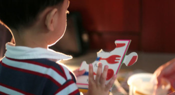 Entidade que defende direitos dos autistas repudia declaração de Trump