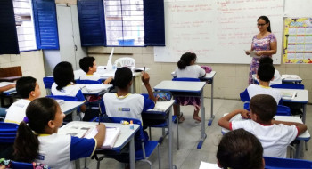 Escolas terão conteúdos de prevenção à violência contra a mulher