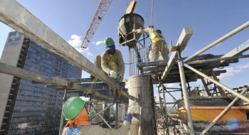 Estimativas do mercado para inflação e PIB ficam estáveis