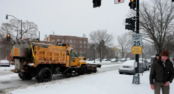 EUA: tempestade deixa 670 mil sem energia e cancela milhares de voos