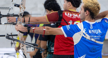 Fabio Klier é ouro no tiro com arco na estreia da modalidade no JUBs