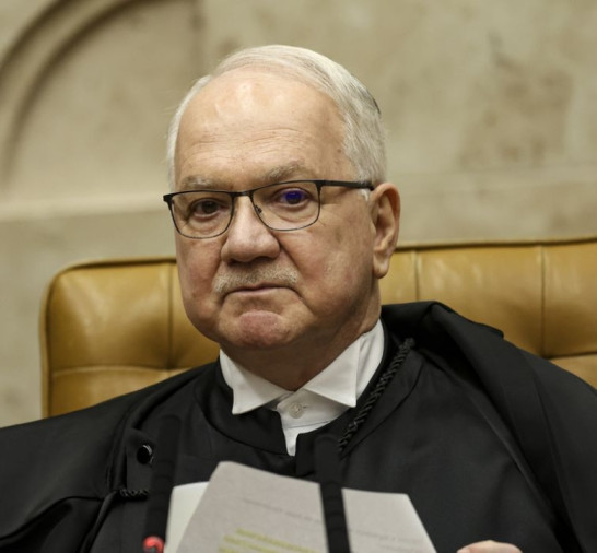 Fachin: críticas não fragilizam STF, mas fortalecem democracia