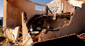 Famílias atingidas por tempestade no Paraná vão receber até R$ 50 mil