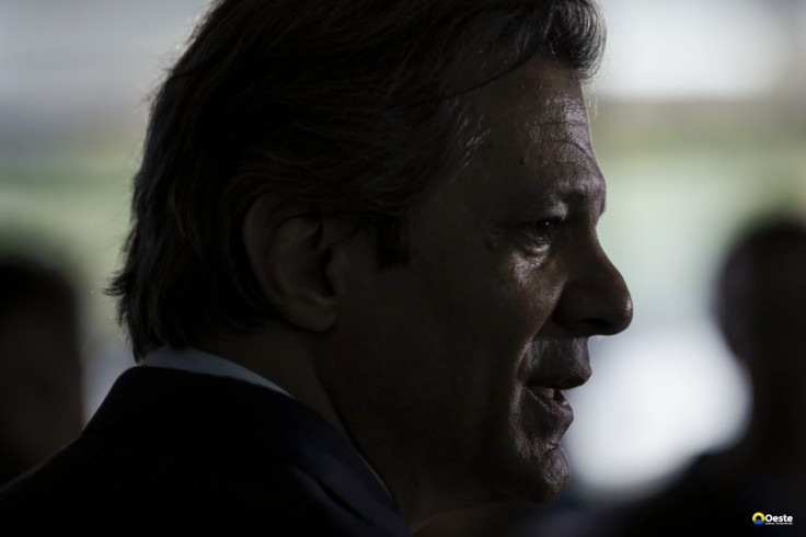 Fazenda tira de projeto de lei proposta para socorrer bancos em crise