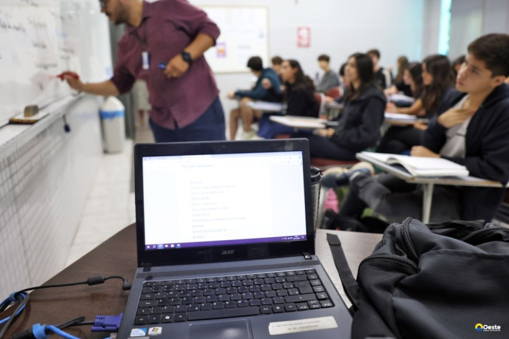 Fies: pré-selecionados têm até terça para complementar informações