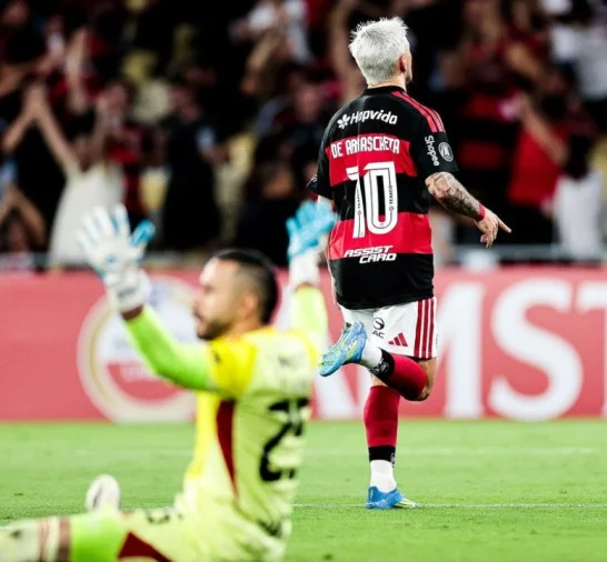 Flamengo goleia Independiente Medellín por 4 a 1 na Copa Libertadores