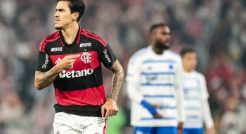 Flamengo vence Cruzeiro com gols de Pedro e Carrascal