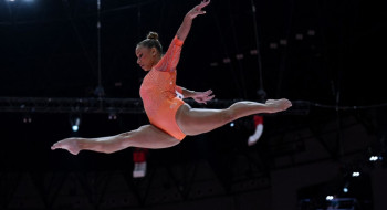 Flávia Saraiva vai à final da trave no Mundial de Ginástica Artística