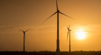 FUP defende transição energética que fortaleça estatais e gere emprego