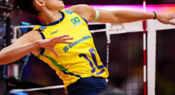 Gabi Guimarães é segunda melhor jogadora de vôlei do mundo em 2025