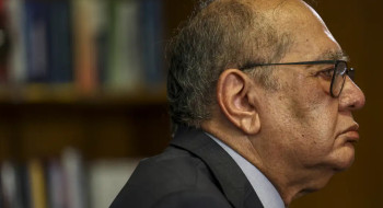 Gilmar Mendes suspende penduricalhos a membros do Judiciário e MP
