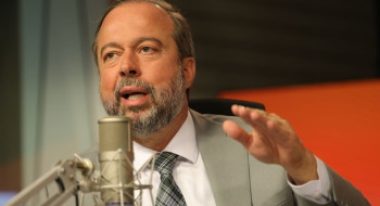 Governador e ministro apoiam estudo da Petrobras na Margem Equatorial