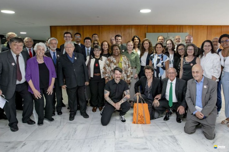 Governo debate combate ao antissemitismo com foco na educação