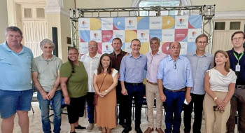 Governo federal compra R$ 4 milhões em suco de pêssego do RS