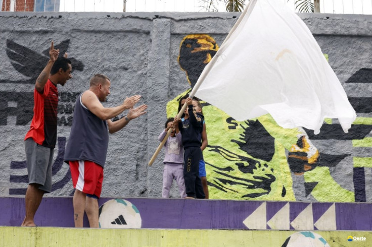 Governos do RJ e federal discutem formas de reduzir entrada de armas
