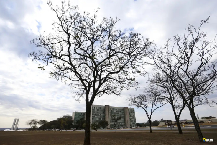 Grande parte do país tem temperaturas elevadas nesta terça-feira