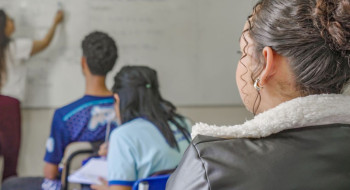 Gravidez reduz oportunidades e autonomia de meninas, mostra pesquisa
