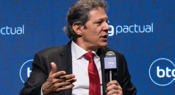 Haddad diz que política fiscal não depende apenas do governo federal