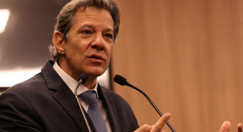 Haddad prevê queda dos juros "em breve" e 2026 "muito melhor"