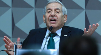 Heleno deixa Comando Militar para cumprir prisão domiciliar