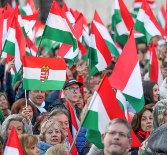 Hungria tem eleições neste domingo e Orbán pode deixar o poder