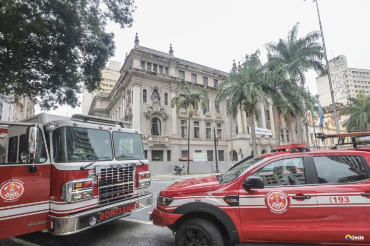 Incêndio atinge prédio da Faculdade de Direito da USP em São Paulo